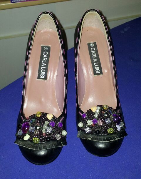 chaussures cuir  talons Les Essarts-le-Roi (78)