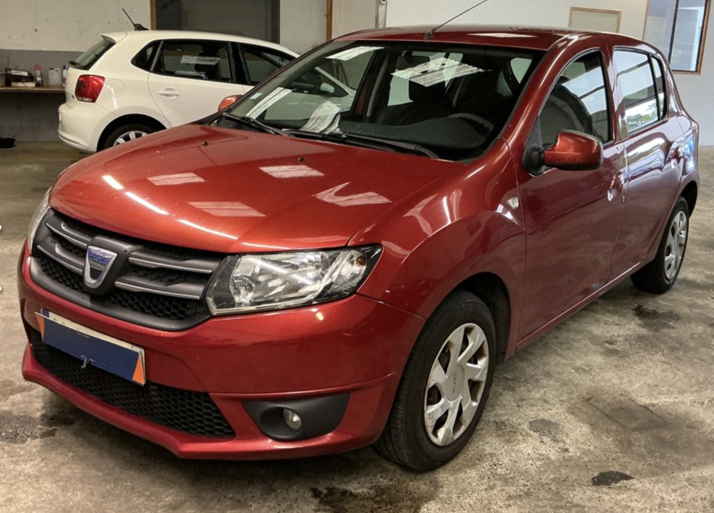 Sandero 1.5 dCi 90 FAP Laur&eacute;ate 2013 occasion 33530 Bassens