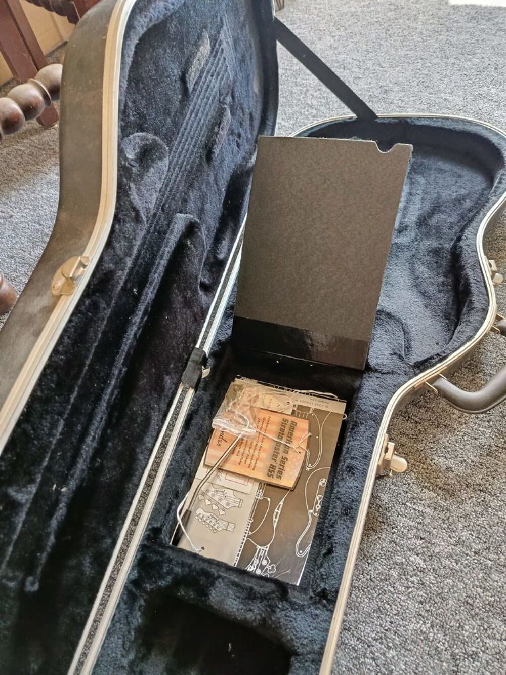 Fender Stratocaster American Series HSS 2004 Instruments de musique