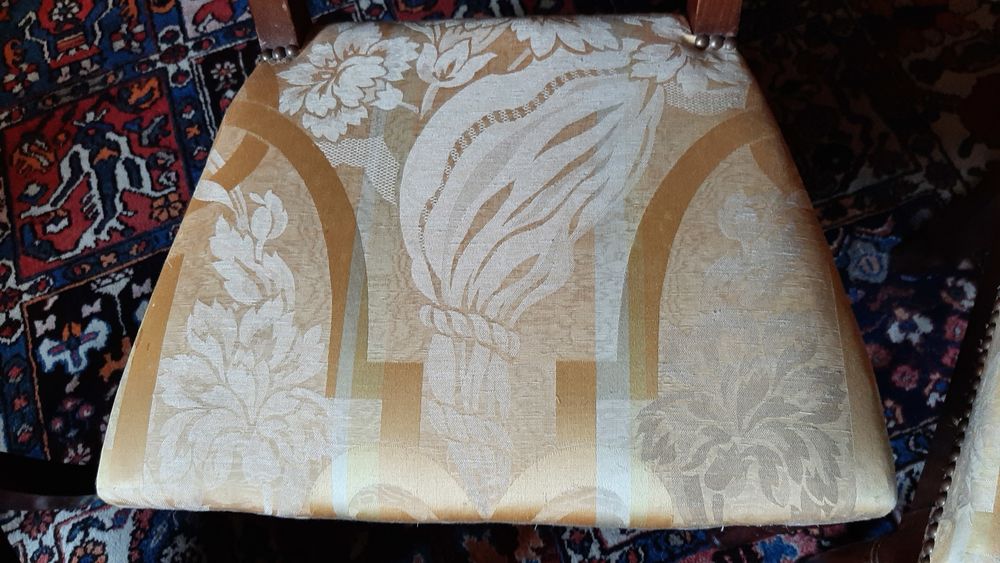 4 chaises anciennes Meubles