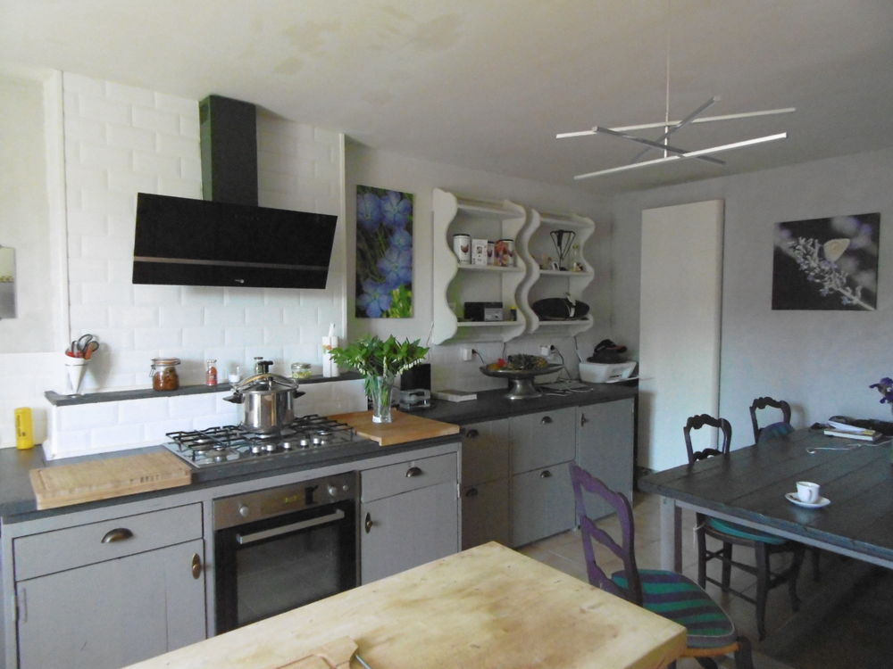 Vente Maison Proche La Rochelle Maison 6 pièces 240 m2 terrain 4370 m2 Bernay-saint-martin