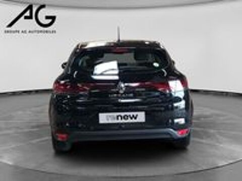 Megane IV Berline Blue dCi 115 Evolution 2023 occasion 08000 Charleville-M&eacute;zi&egrave;res