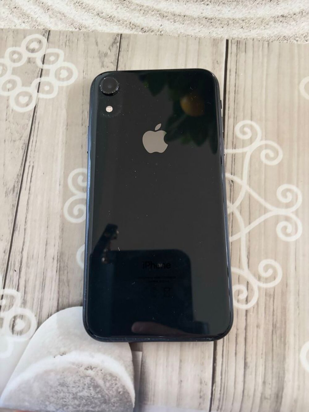 iPhone XR Téléphones et tablettes