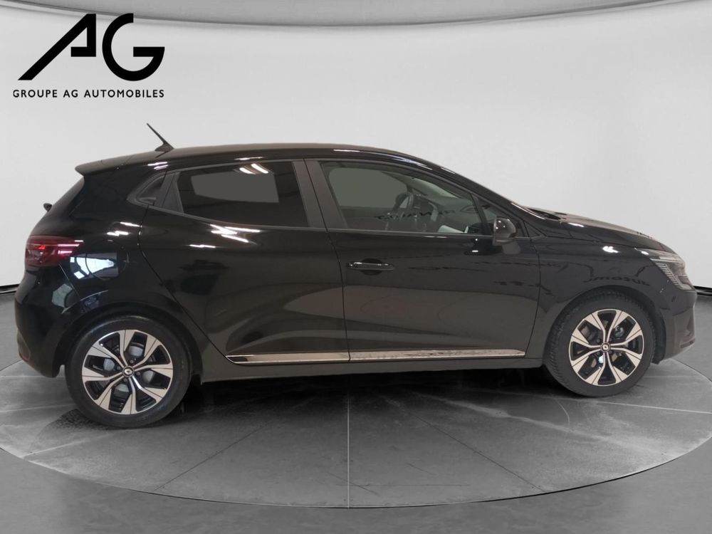 Clio V Clio E-Tech full hybrid 145 Evolution 2023 occasion 08000 Charleville-M&eacute;zi&egrave;res