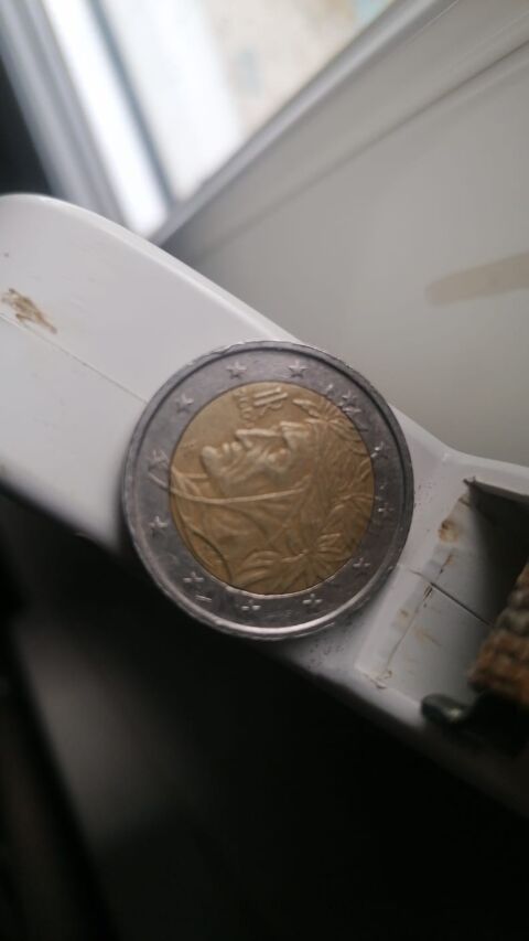 Pi�ce de 2 euros Italienne 100 H�nin-Beaumont (62)