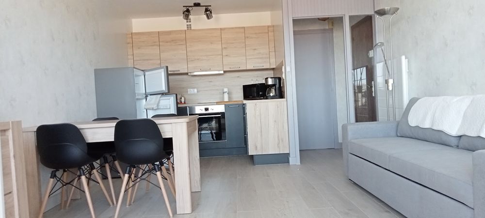   APT T2 50m² vue latérale mer très lumineux 100 m Plage Pays de la Loire, Saint-Jean-de-Monts (85160)