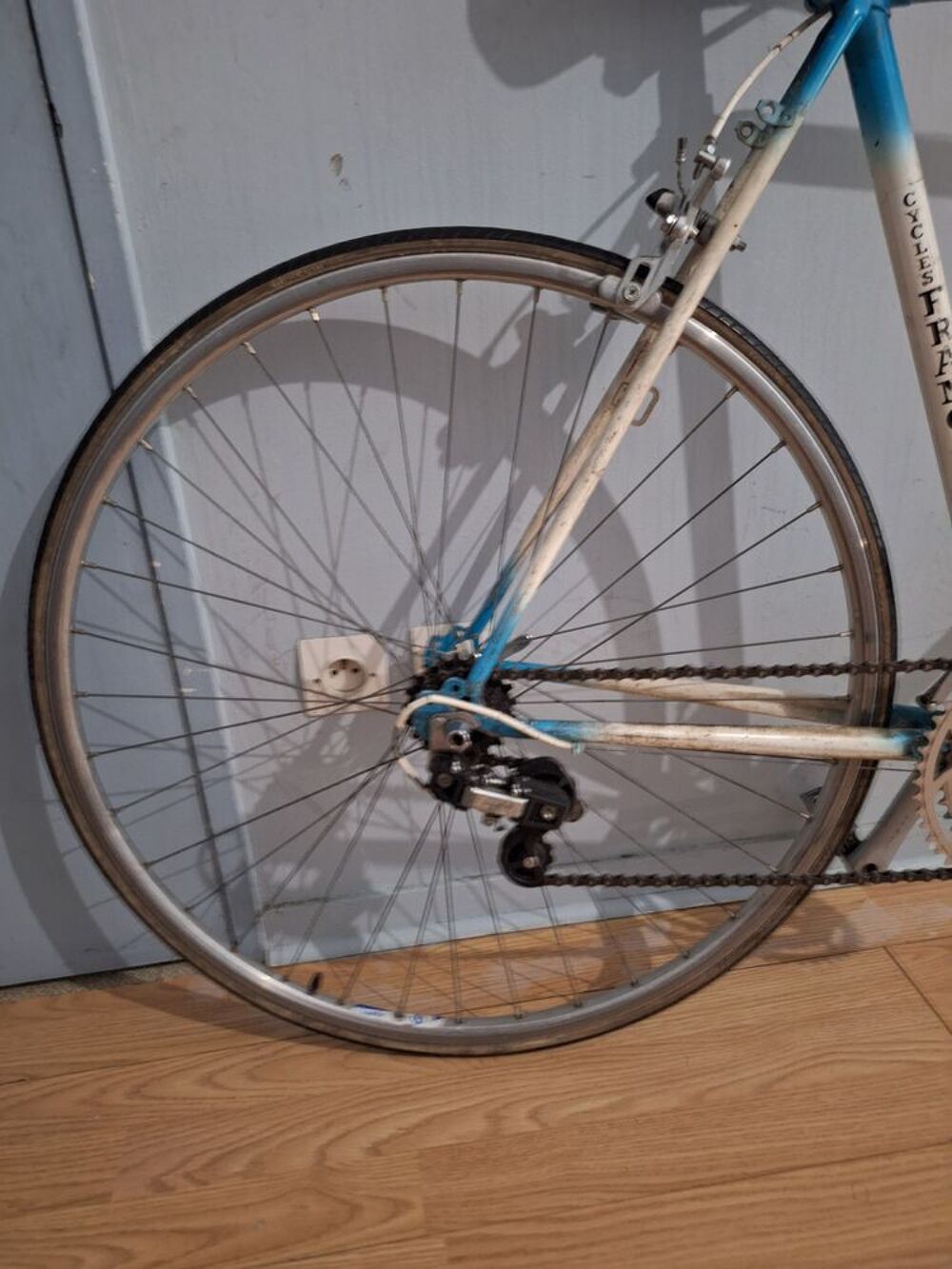 V&eacute;lo de route vintage cycles Winster/Francis Vélos