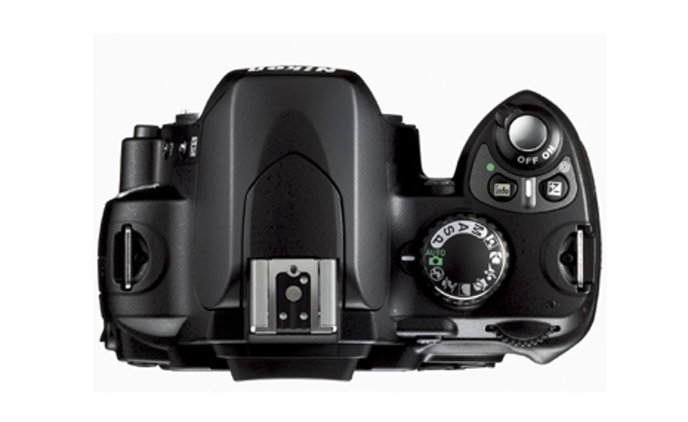R&eacute;flex num&eacute;rique NIKON D40X noir en tr&egrave;s bon &eacute;tat Photos/Video/TV