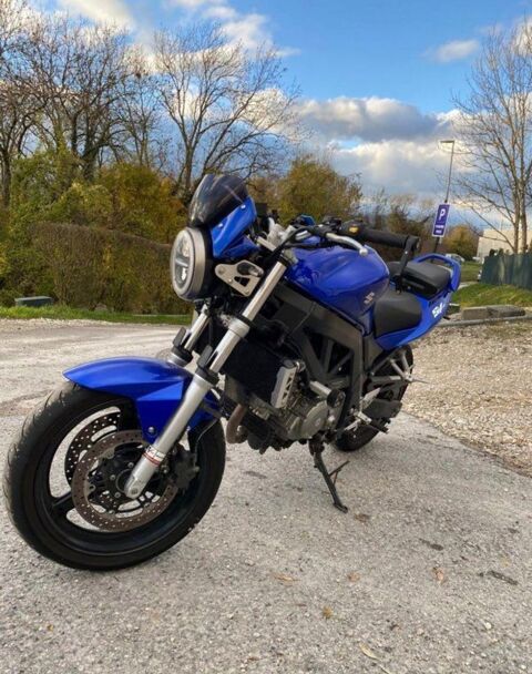 Moto SUZUKI 2005 occasion La Roche-sur-Foron 74800