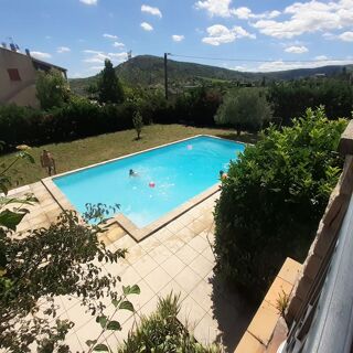  Villa à louer 10 pièces 280 m²