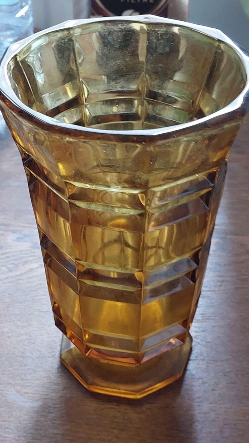 beau vase marron Décoration