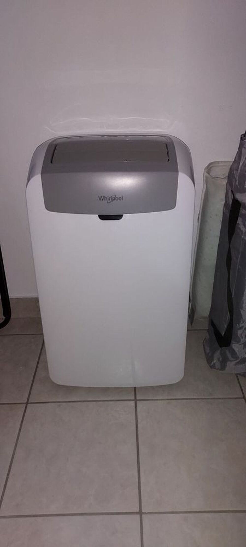 Climatiseur mobile Whirlpool blanc Electroménager