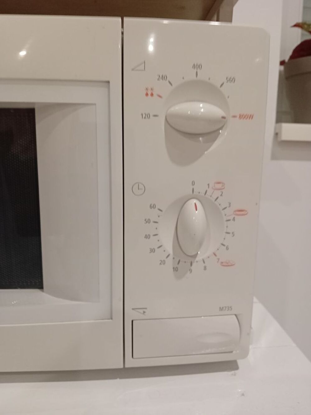 Micro-ondes Marque " Samsung " Electroménager