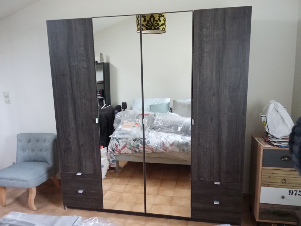 Armoire 4 portes Meubles