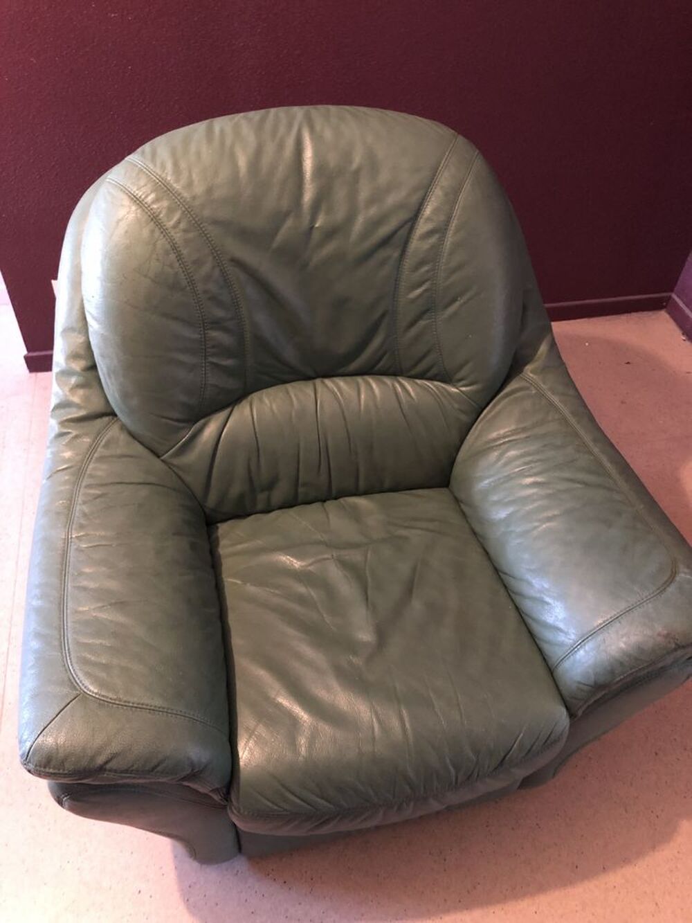 FAUTEUIL CUIR VERT Meubles