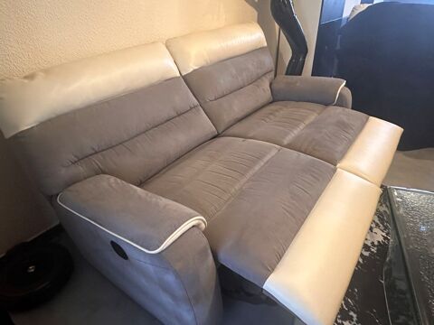 canape haut gamme deux moteurs electrique relax 
800 La Seyne-sur-Mer (83)