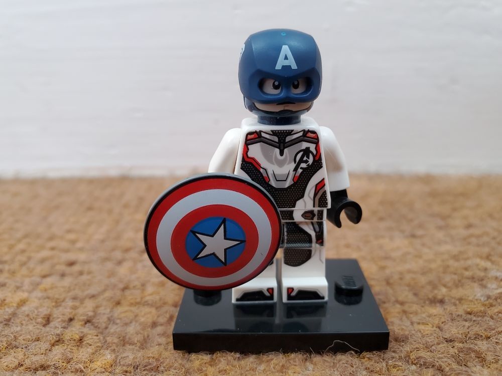 3 figurines Lego 