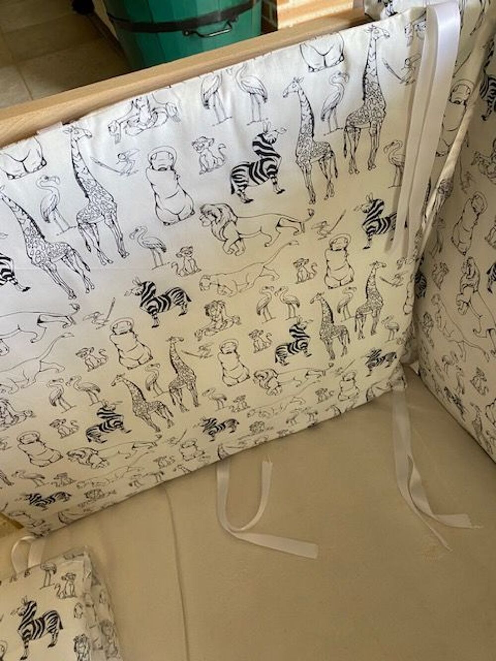 Tour de lit b&eacute;b&eacute; int&eacute;gral XXL Disney &agrave; Montauban Puériculture