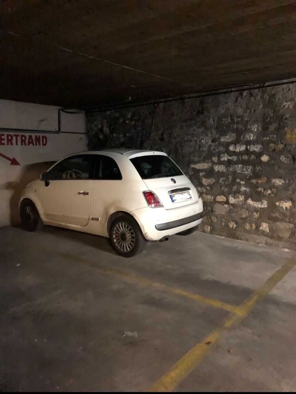 Vente Parking/Garage Place de parking Guy Môquet - Paris 17 Paris 17
