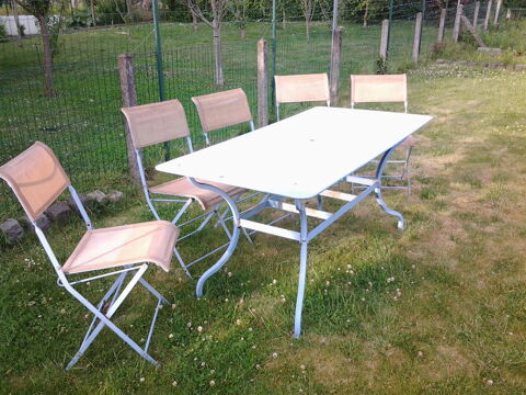 Salon de jardin fer forg� vintage 1950. 120 Flers-en-Escrebieux (59)