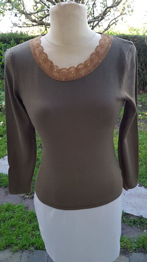 Petit pull kaki encolure dentelle taille M (40) 9 Saint-Martin-le-Beau (37)