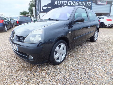 Renault Clio II Clio 1.6i 16V Dynamique 2003 occasion Les Trois-Pierres 76430