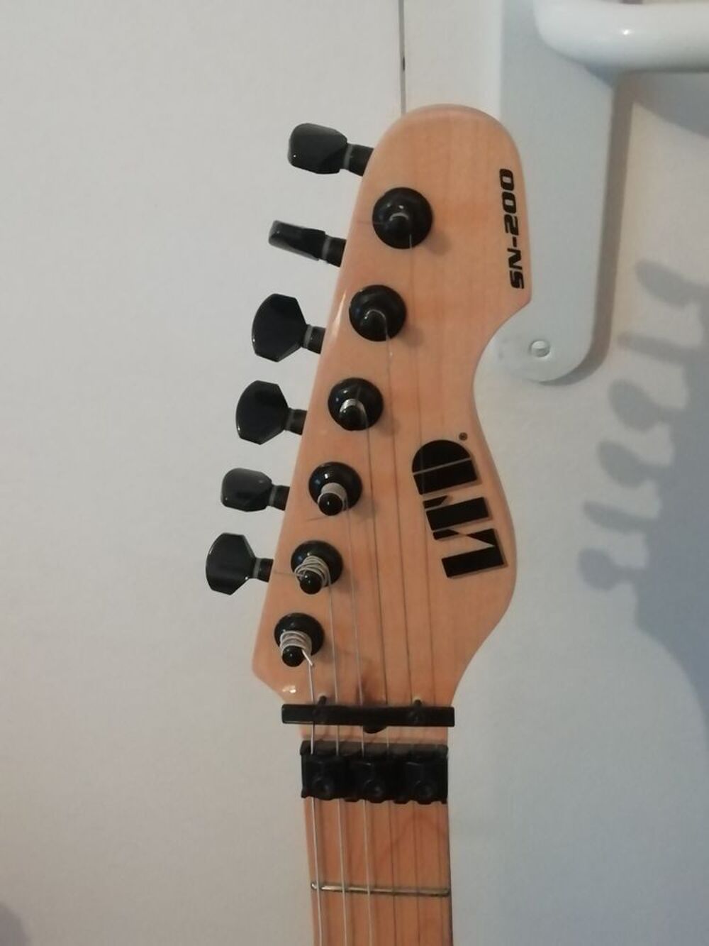 Guitare electrique LTD SN-200 Instruments de musique