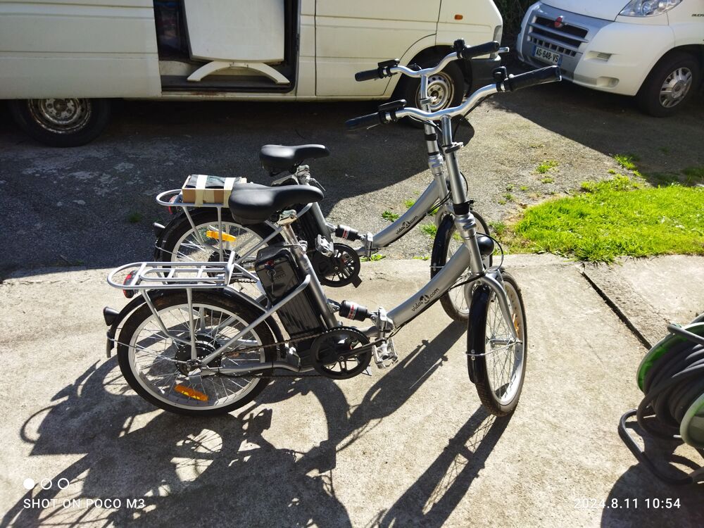 V&eacute;lo &eacute;lectrique pliable &eacute;tat neuf de marque VIDA Vélos