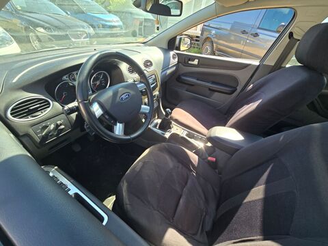 Ford Focus 1.8 TDCi 115 Titanium 2009 occasion Montpon-M&eacute;nest&eacute;rol 24700