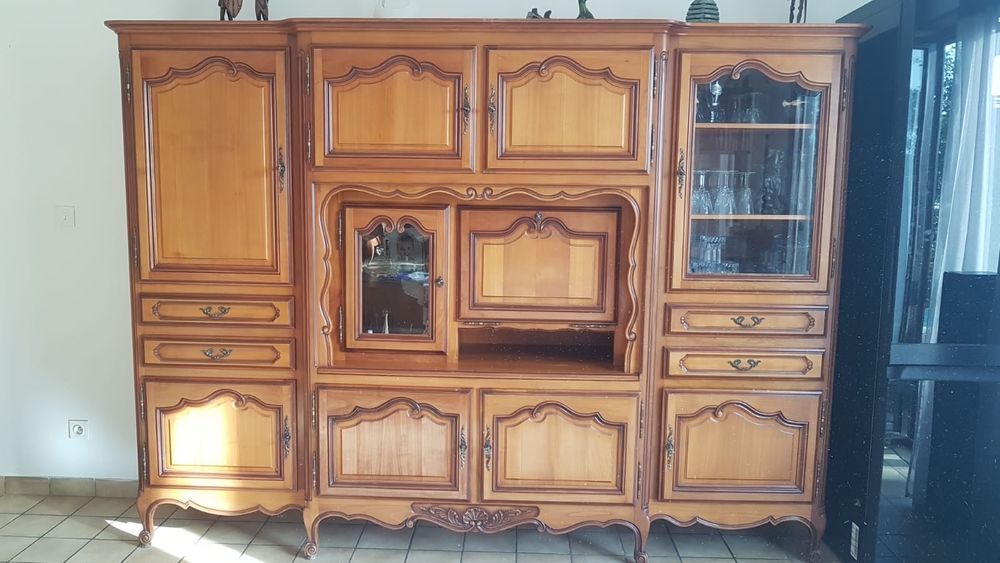 ensemble de meubles de salle &agrave; manger bois merisier Meubles