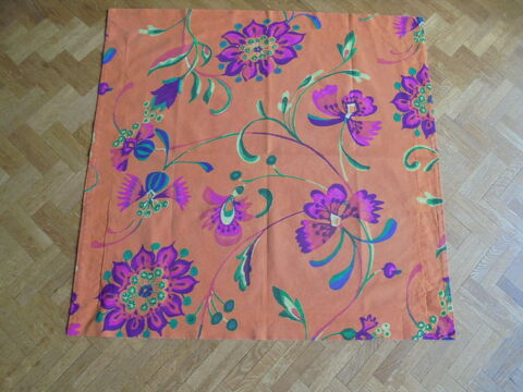 Parure fonds orange et fleurs 50 Tours (37)