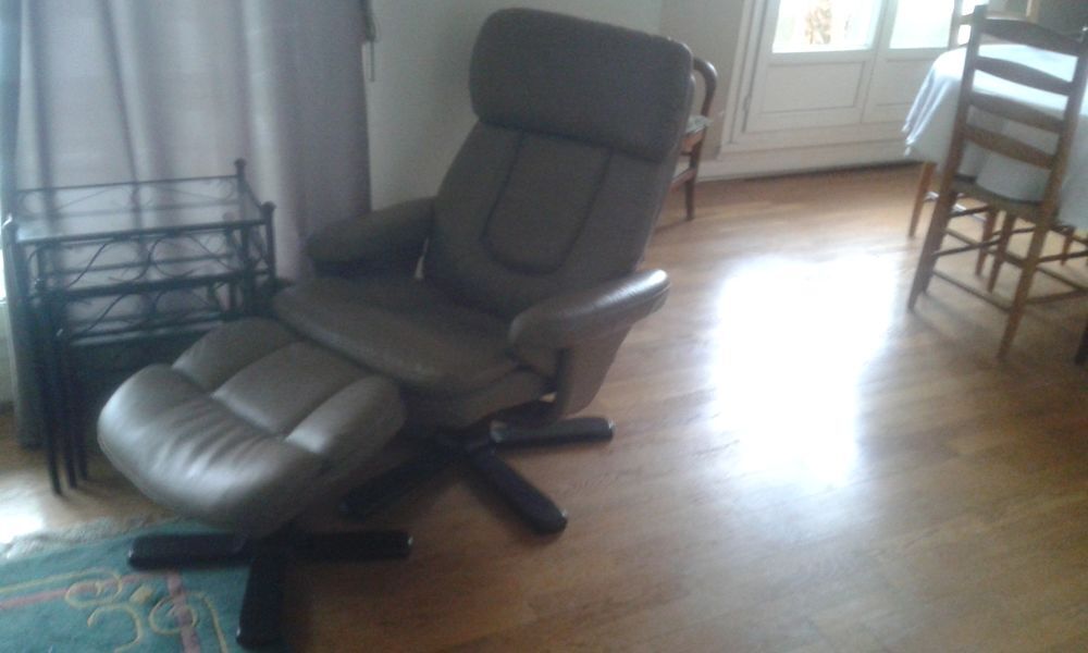 Fauteuil de relaxation. Meubles