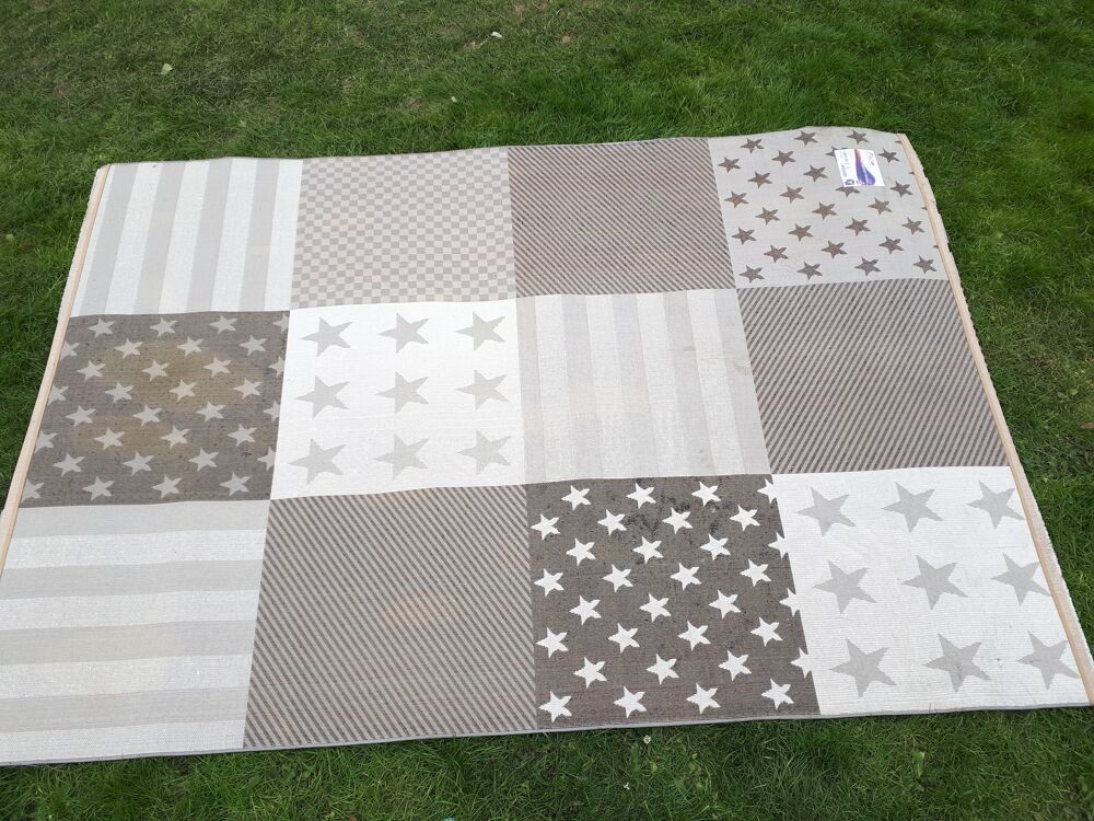 Tapis avec &eacute;toiles Décoration