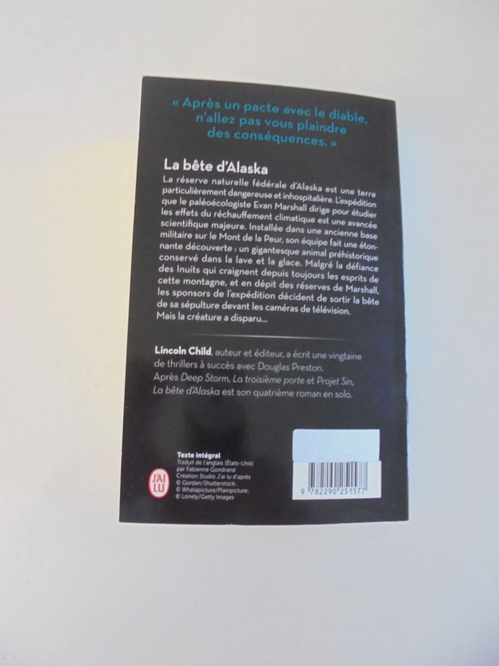 La B&ecirc;te d'Alaska (109) Livres et BD