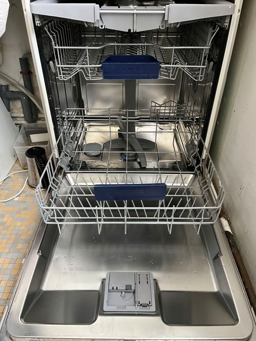 LAVE VAISSELLE Matériel informatique