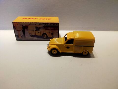 DINKY TOYS Atlas Citro�n 2CV postale
10 Mirecourt (88)