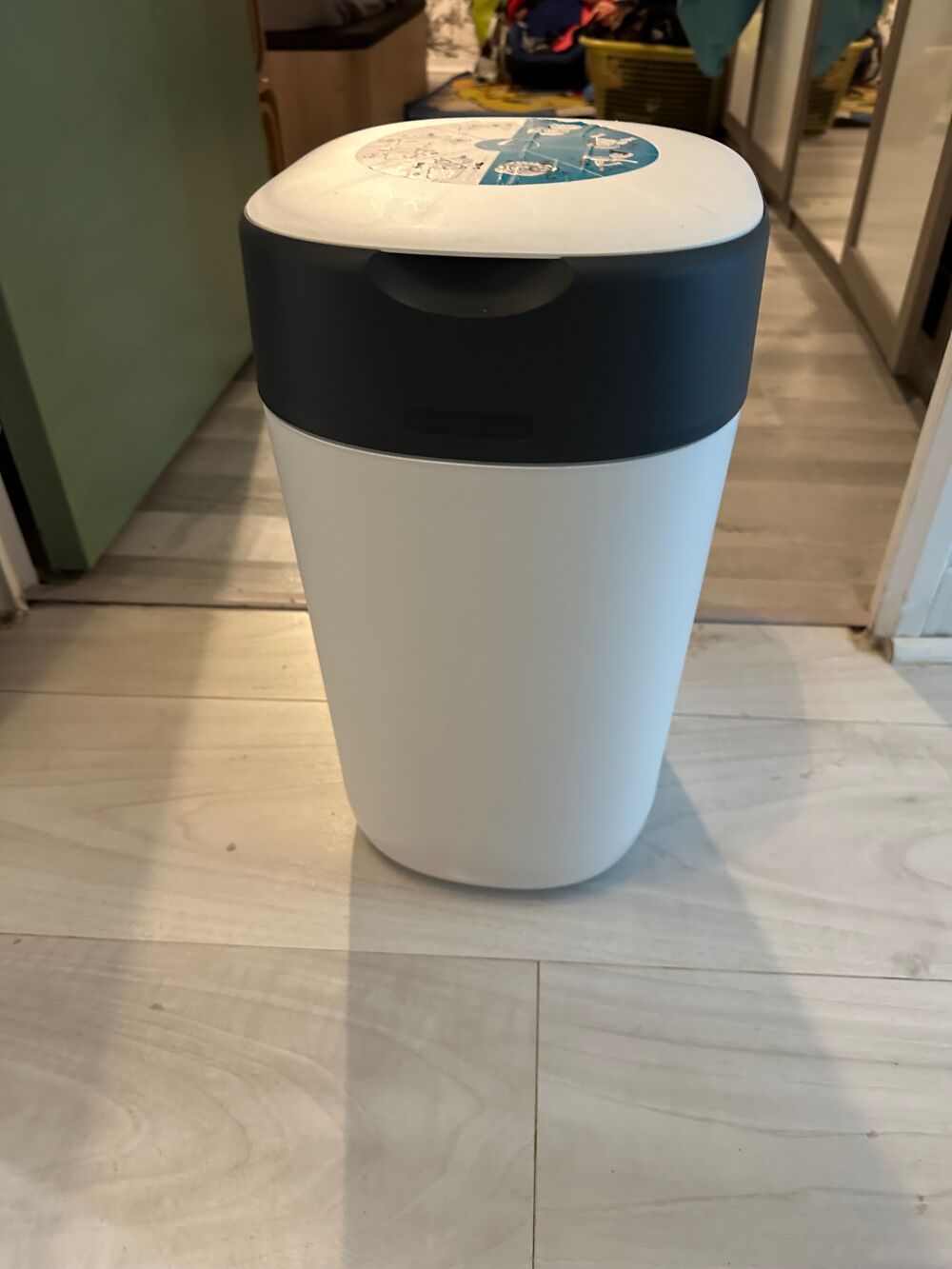 Poubelle couche Pu�riculture