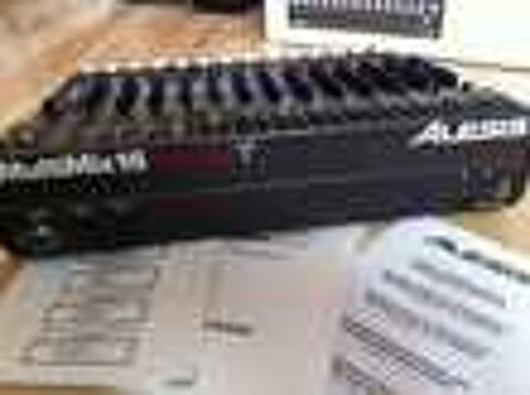 Alesis MultiMix 16 FireWire Instruments de musique