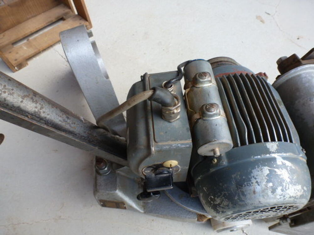 PONCEUSE &agrave; PARQUET PRO Bricolage