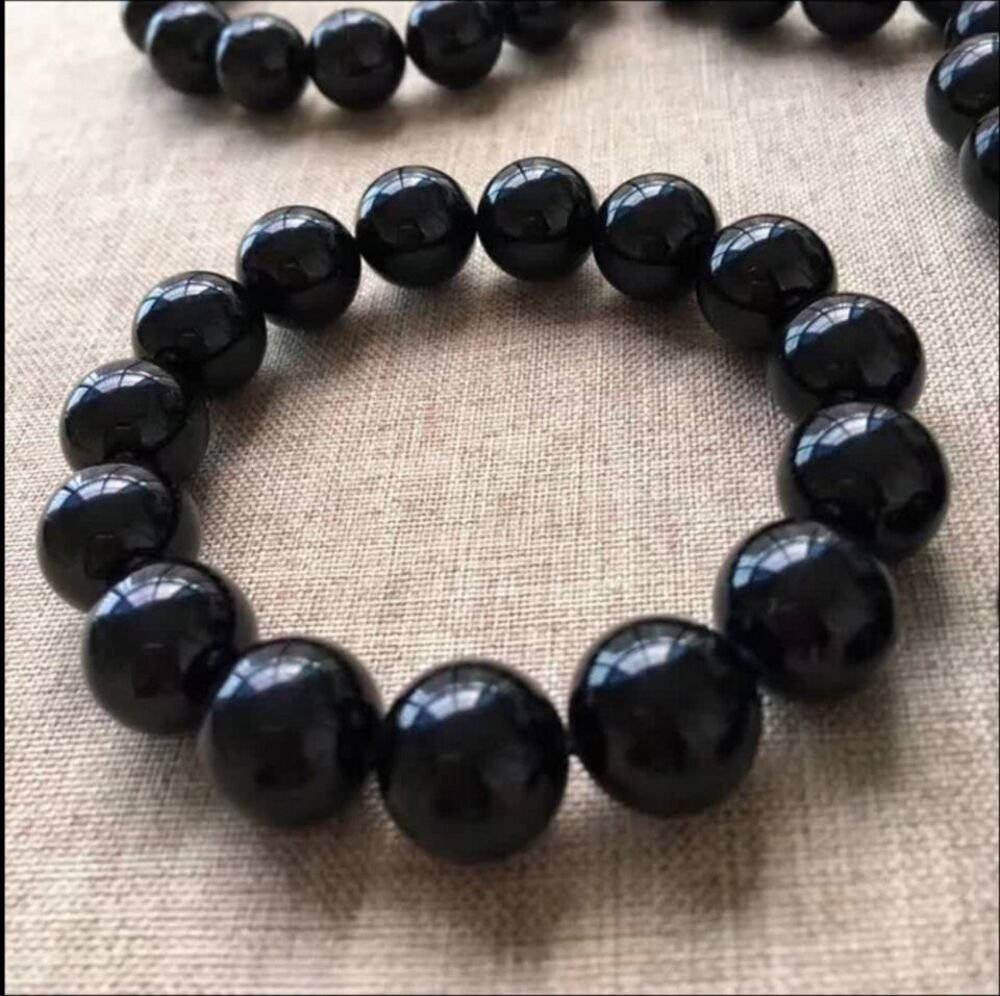 Bracelets en pierres natrelles Bijoux et montres