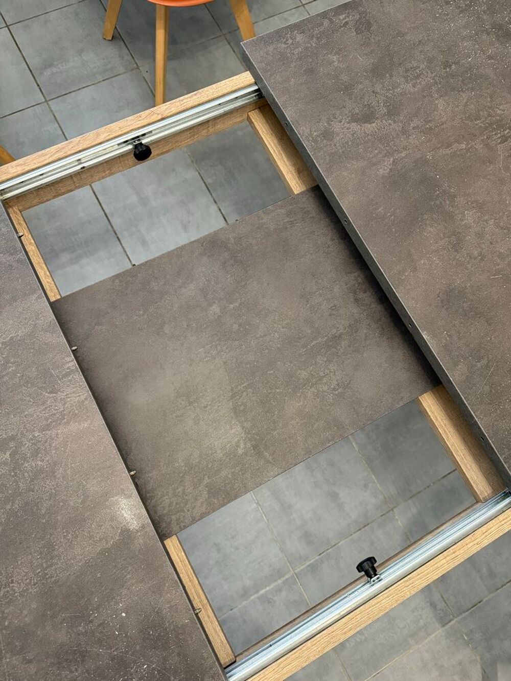 Table de salle &agrave; manger Meubles