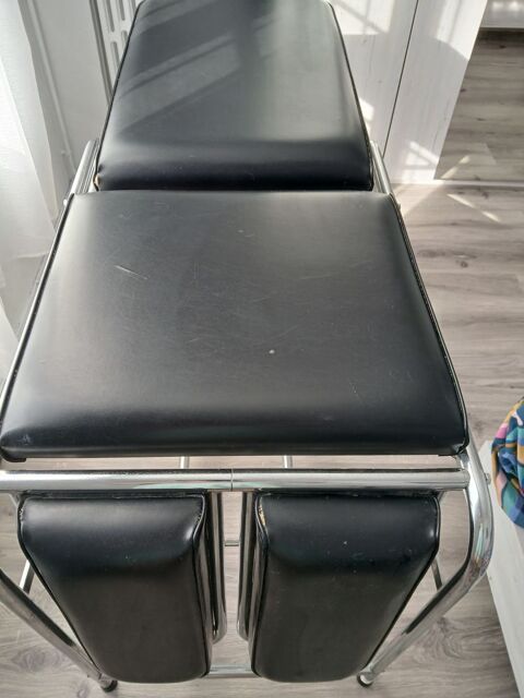 TABLE KINE CUIR NOIR Saint-Aubin-le-Cloud (79)