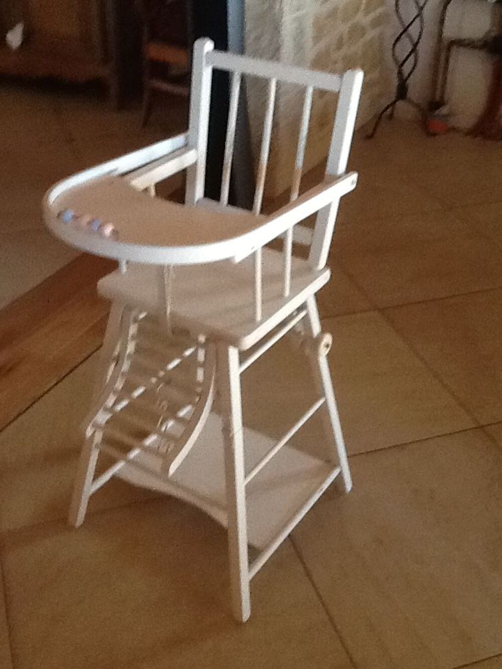 chaise haute Puériculture
