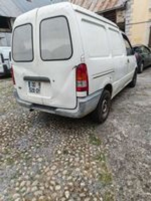 Vanette 1.5 1997 occasion 65200 Bagn&egrave;res-de-Bigorre