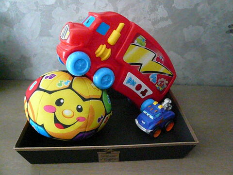 Lot cadeaux jouets bb garon 25 Franqueville-Saint-Pierre (76)