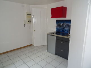 Appartement à louer 1 pièce 12 m²