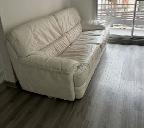 Canap cuir vintage trs confortable  70 Strasbourg (67)