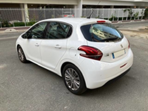 208 PureTech 110ch S&S BVM6 Allure 2019 occasion 92200 Neuilly-sur-Seine