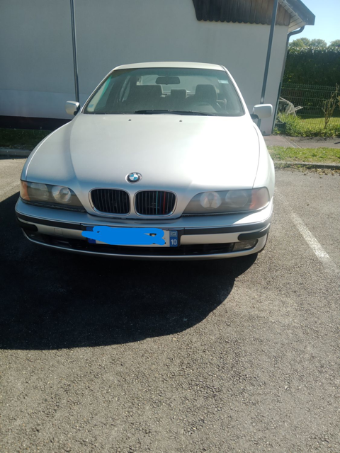 BMW S&eacute;rie 5 520d Pack 2000 occasion Saint-Parres-aux-Tertres 10410