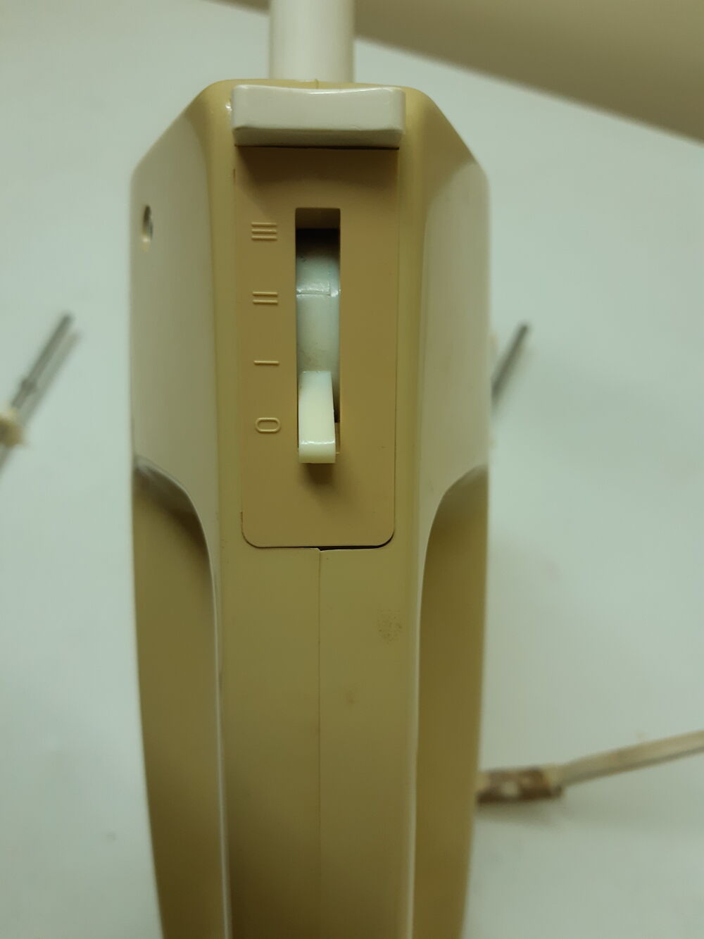 Batteur-mixer &eacute;lectrique Electroménager